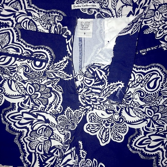 Floral Printed Shorts - Picture 2 of 3